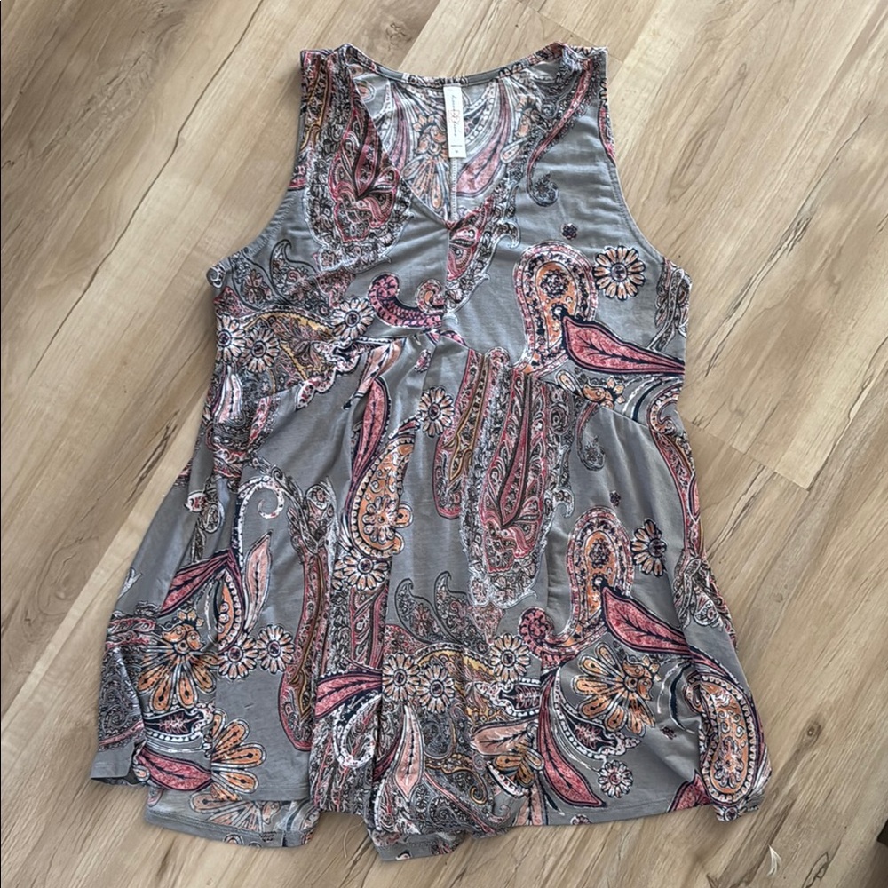 Elegant Paisley Print Tank Top